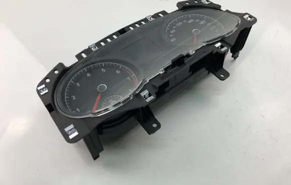 Volkswagen Golf VII Speedometer (instrument cluster) 5G1920740A