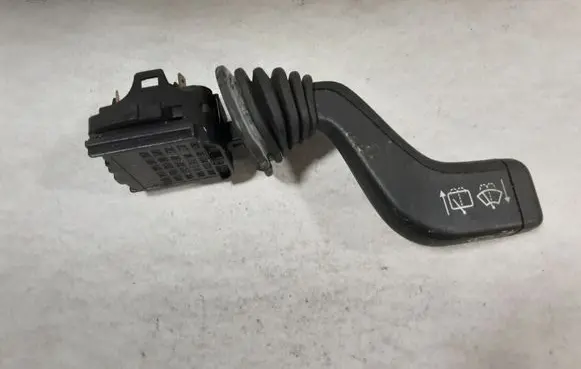 Opel Astra H Wiper switch 90243395