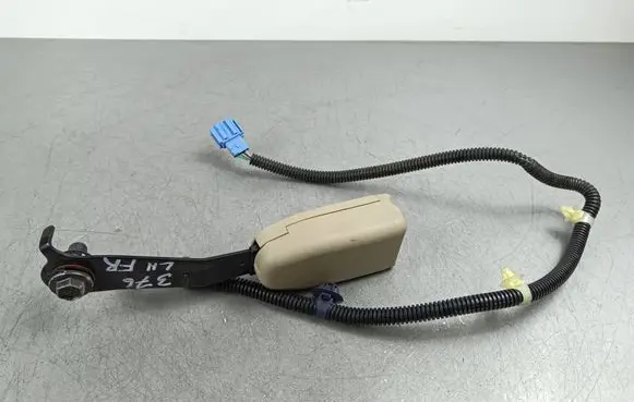 Honda CR-V Front seatbelt buckle 81855TVYE710 BMGFJ6E002 YR449L