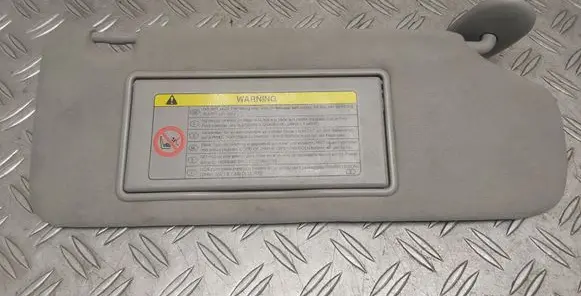 Toyota Avensis T250 Sun visor