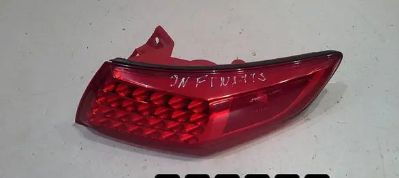 Infiniti FX Rear/tail lights