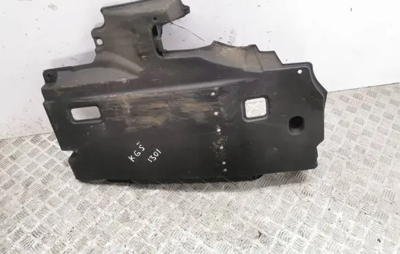 Toyota Prius (XW50) Trunk boot underbody cover/under tray 
