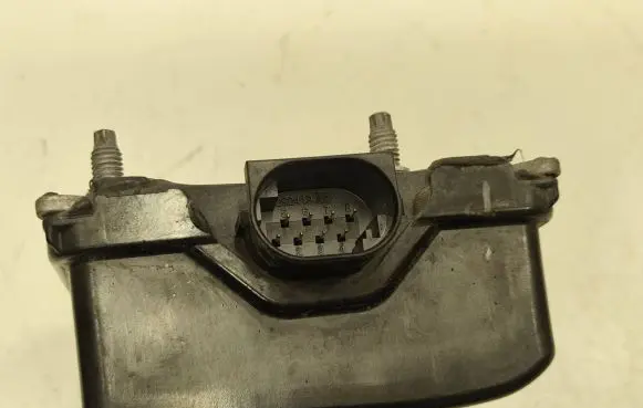 Mitsubishi Outlander Distronic sensor radar 8638A114 2841679802300 70168058
