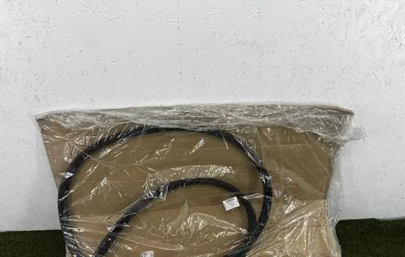 Volkswagen Multivan T6 Rubber seal front door (on door) 7LA837911C