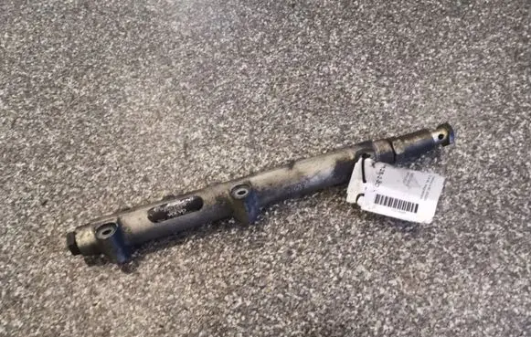 Volvo S60 Fuel main line pipe 0445215010 8658252