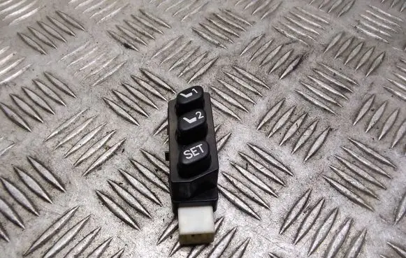 Lexus RX 330 - 350 - 400H Seat memory switch 156987