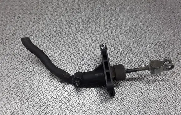 Chevrolet Cruze Clutch master cylinder