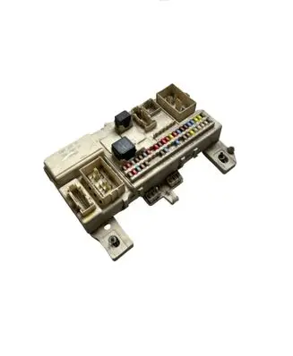 Volvo C30 Fuse module 30765015