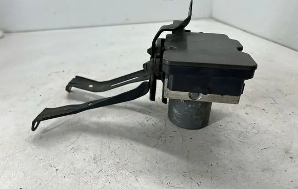 Subaru Forester SK ABS Pump 27536SJ010