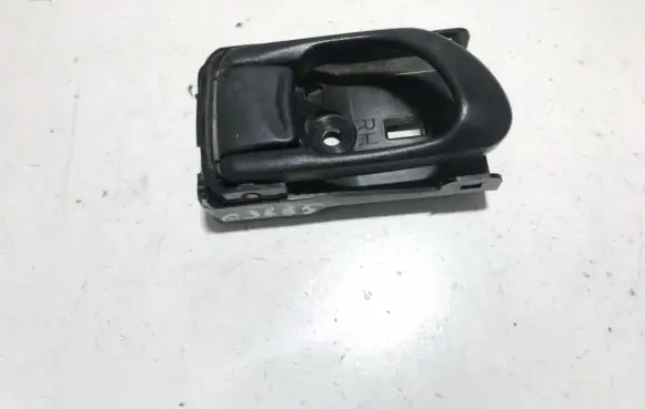 Rear door interior handle
