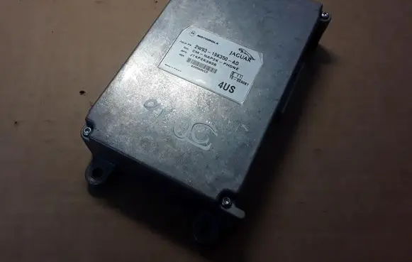 Jaguar S-Type Other control units/modules 2W9319K350AD JT4P2K3936