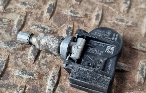 Land Rover Range Rover Evoque L538 Tire pressure sensor GX631A159AA