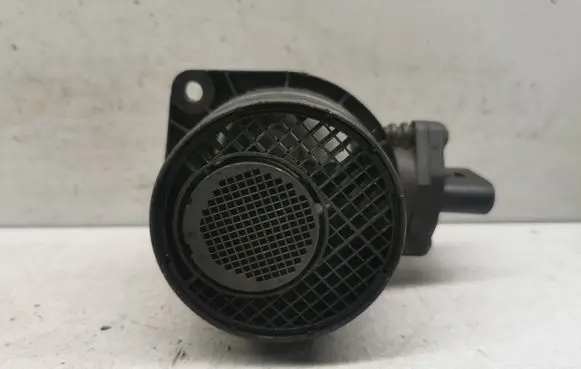 Volkswagen Touran I Mass air flow meter 0281002461