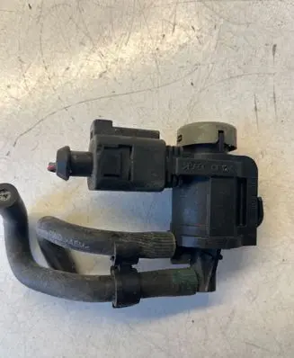 Audi A4 S4 B7 8E 8H Turbo solenoid valve 1J0906283A