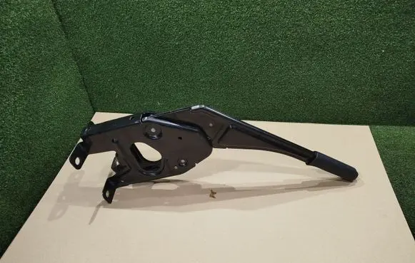 Renault Master III Hand brake release handle 360107552R
