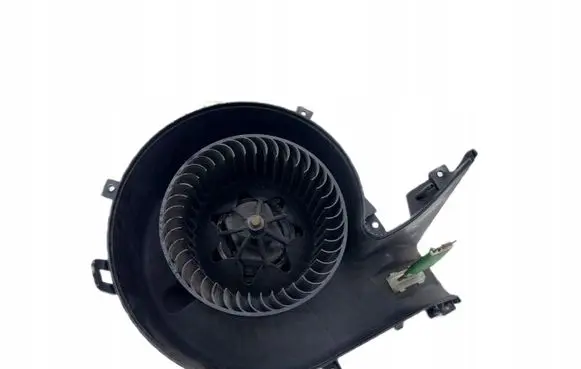 Opel Vectra C Front door blower motor 007014W