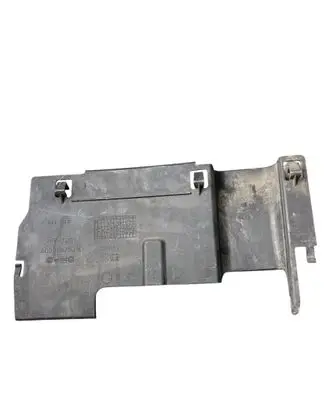 Volkswagen Polo IV 9N3 Battery tray heat shield 6Q0915753A