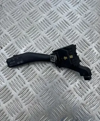 Volkswagen Touran I Indicator stalk 1K0953513A 01103501 10350163167871