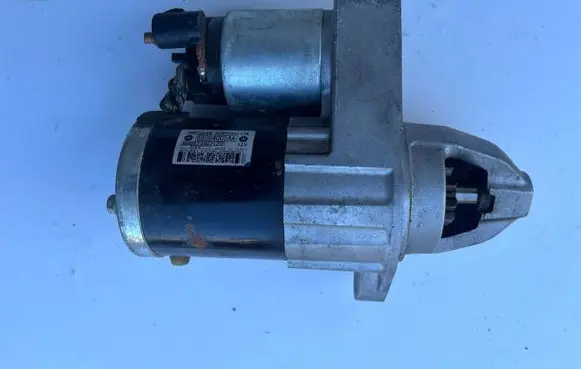 Jeep Cherokee Starter motor 68084005AA