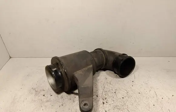 Jaguar XE Intercooler hose/pipe GX739C623DB