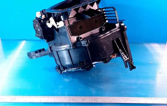Toyota Land Cruiser (J100) Interior heater climate box assembly 8713060371 1163007570 8716522050