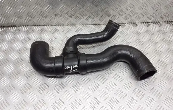 Peugeot 607 Air intake hose/pipe