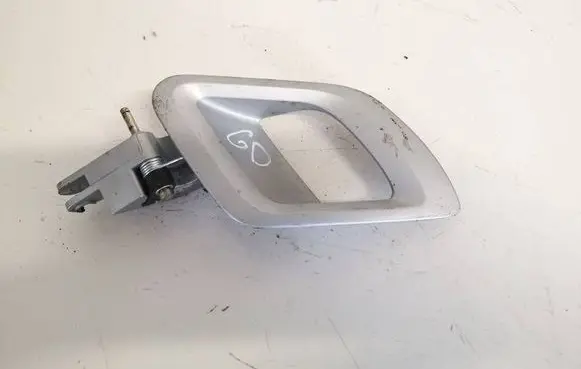 Rear door interior handle