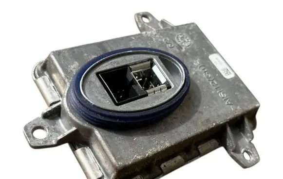 BMW 5 F10 F11 Headlight ballast module Xenon 7296090 10EEG111308 130732931700