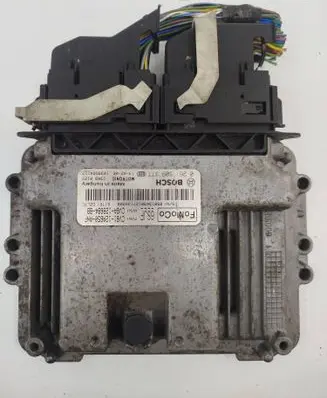 Ford Focus Engine control unit/module CV6112A650ANF CV6A12B684BB 0261S09377