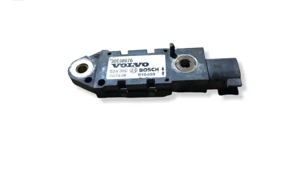 Volvo XC90 Airbag deployment crash/impact sensor 010403
