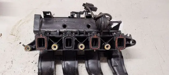 BMW 1 E81 E87 Intake manifold 7795393