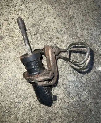 BMW 3 E36 Clutch slave cylinder 21521159045