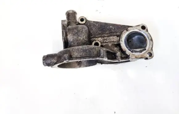 Audi A4 S4 B5 8D Engine coolant pipe/hose r050121013
