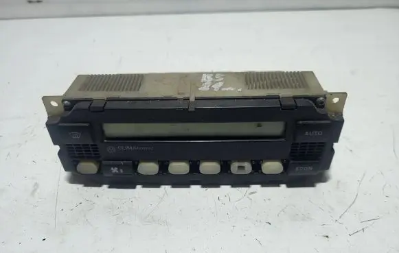 Volkswagen Golf IV Climate control unit 1J1907044 5HB00761700