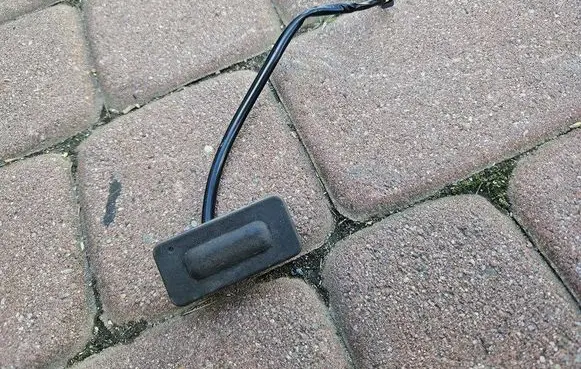 Opel Mokka Fuel tank opening switch 95034856
