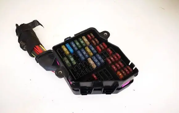 Audi A4 S4 B5 8D Fuse box set 