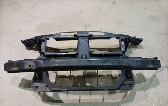 BMW 3 E90 E91 Radiator support slam panel 
