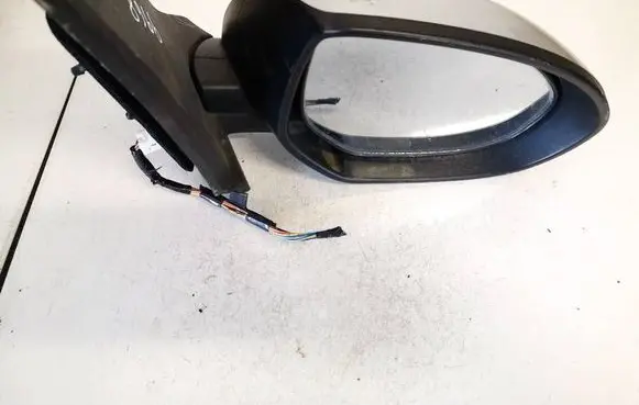 Mazda 2 Front door electric wing mirror e4022683 e4022684