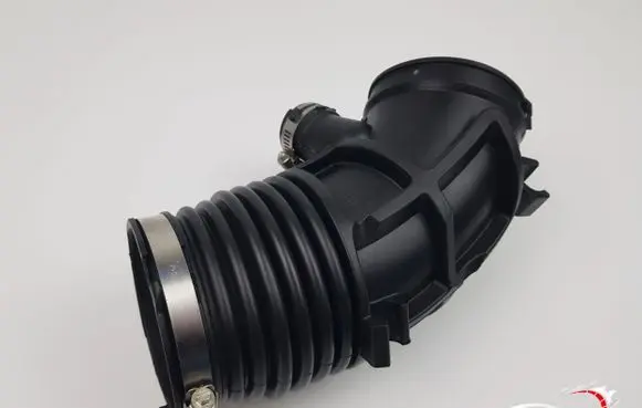 BMW 5 G30 G31 Intercooler hose/pipe 8694069