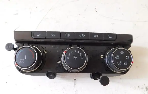 Volkswagen Golf Sportsvan Climate control unit