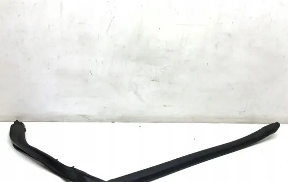 Audi e-tron Front door rubber seal 4KE839119A