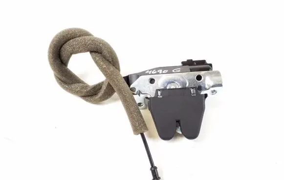 Mercedes-Benz SLK R172 Loading door lock A2047500185