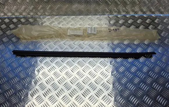 Fiat Panda III Front door trim (molding) 51984255 68660308AA