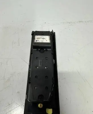 Toyota Corolla Verso AR10 Center console 37073C63A04
