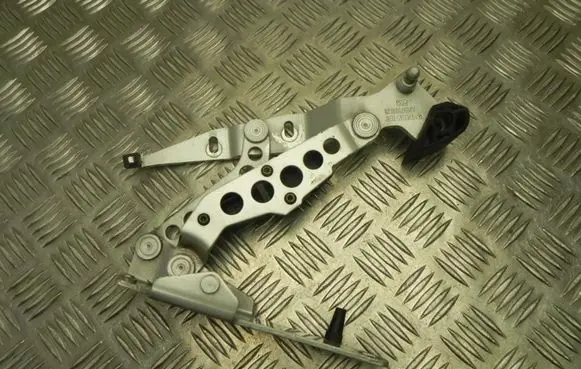 Mercedes-Benz CLK A209 C209 Tailgate/trunk/boot hinge A2097500128 T4685