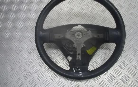 Nissan Primera Steering wheel