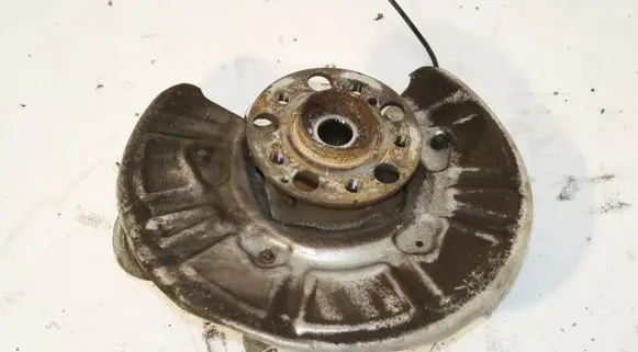 Mercedes-Benz E W213 Rear wheel hub A2055461800