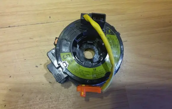 Toyota Corolla E110 Airbag slip ring squib (SRS ring)