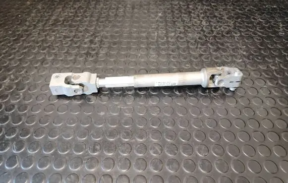 Mercedes-Benz CLA C117 X117 W117 Steering column universal joint A2464600409