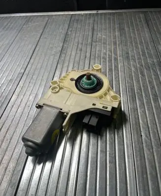 Audi A6 S6 C6 4F Rear door window regulator motor 4F0959802A